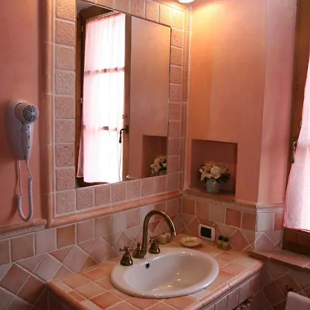 Renaccino Alloggio per agriturismo Siena